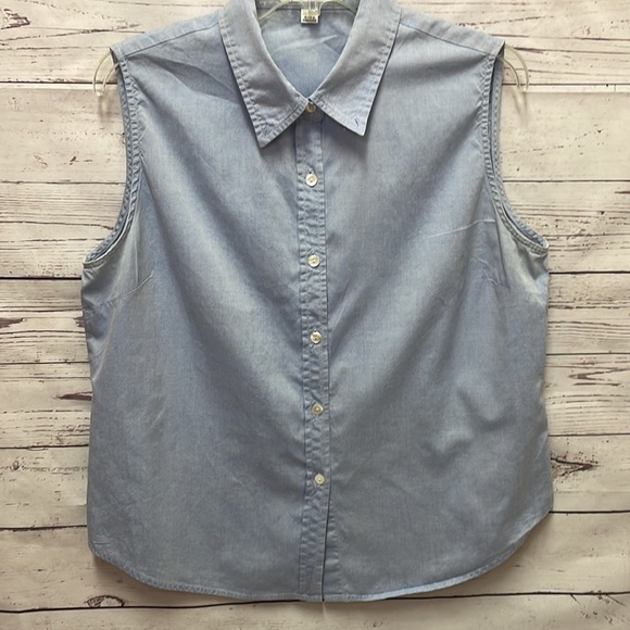 Kasper & Company Buttoned down Sleeveless Shirt 16 - Picture 1 of 5